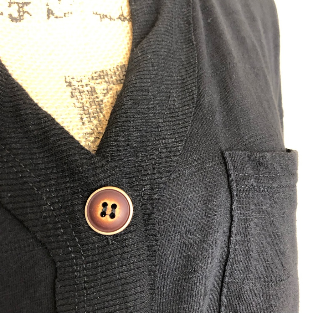 Gigio Usa Solid Black Button Down Pleated Top - image 3